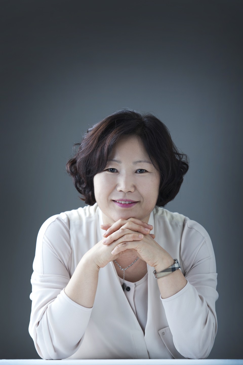 Sun-Mi Hwang