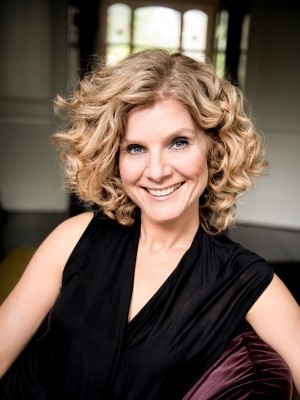 Mireille van Hout